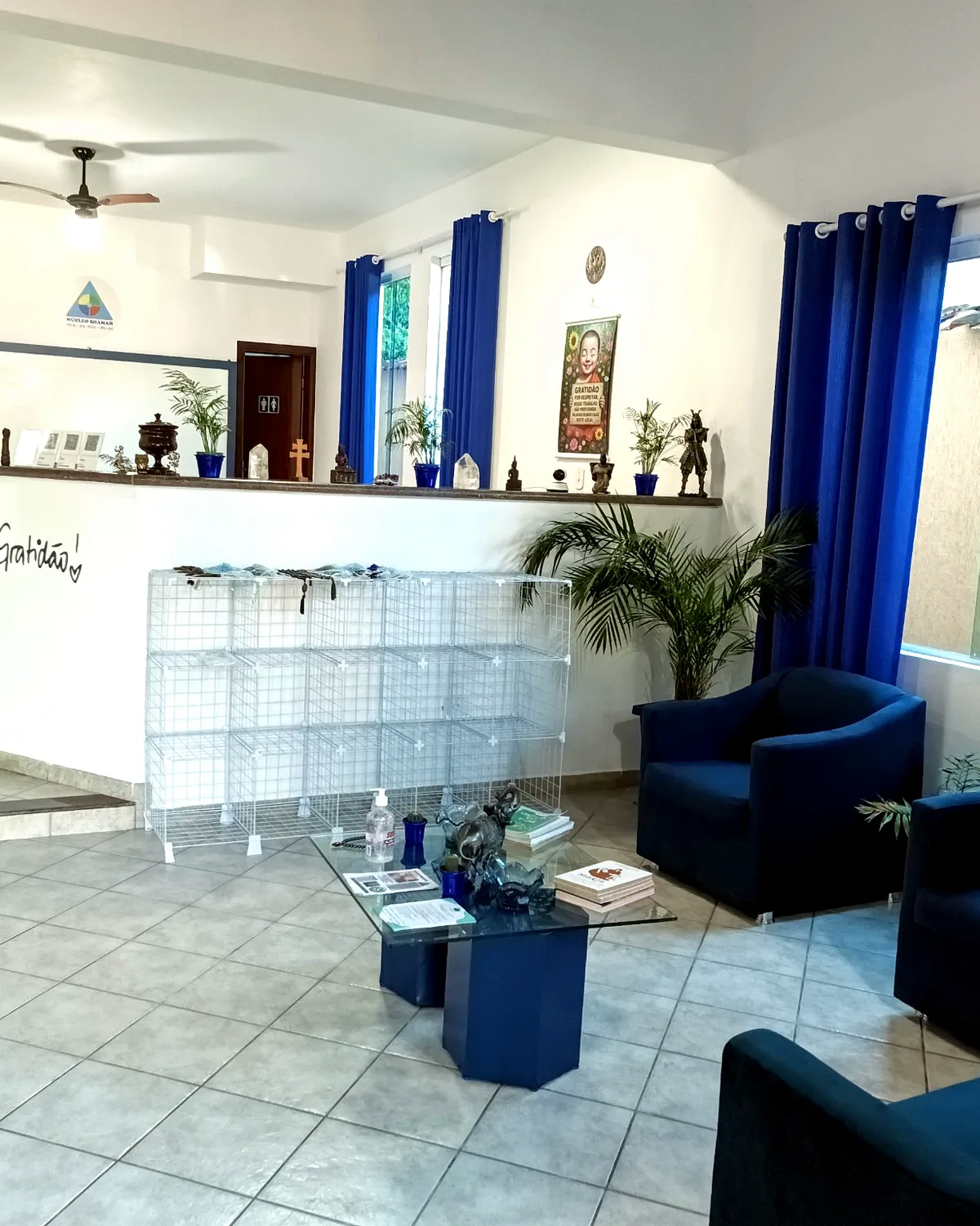 Sala de espera do Núcleo Shamah em Guarujá